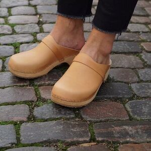 Haga Toffeln Swedish Clogs in Natural Vegetable Tan EU 38 or US 7.5